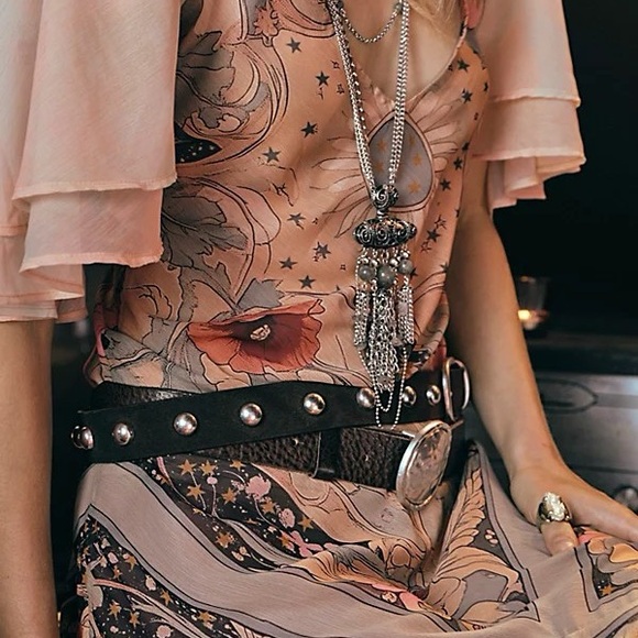 NWT Free People Catronia Layer Necklace - Picture 2 of 5